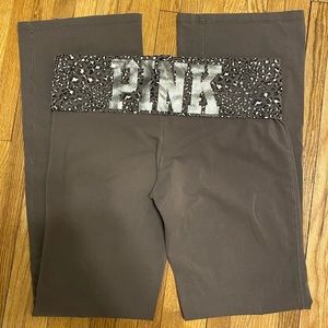 VS Pink Gray Leopard Print Yoga Pants